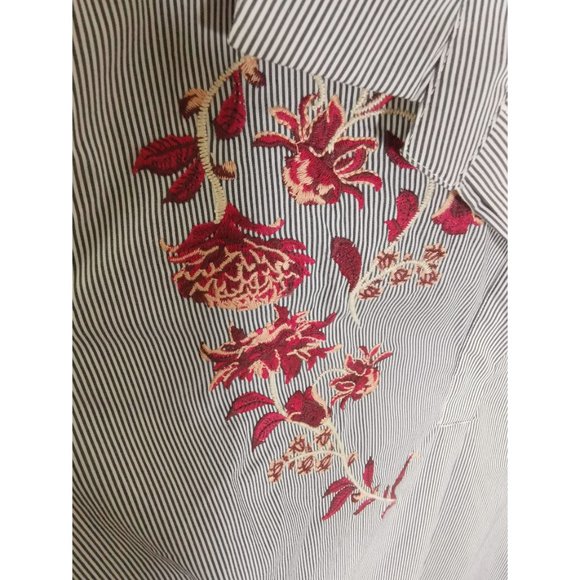 Collared Shirt with Embroidery and Bell Sleeves 2X - Picture 3 of 5